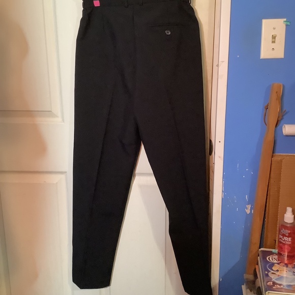 BOYS’ BLACK SPRING NOTION TUXEDO SUIT JACKET, VEST, & PANTS Size 18 - Picture 16 of 16